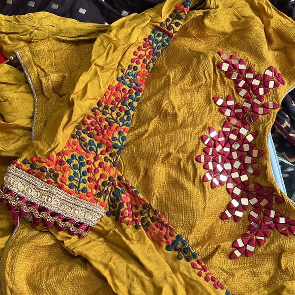 Indian traditional unique and new kurta pajama - Picture 5 of 5